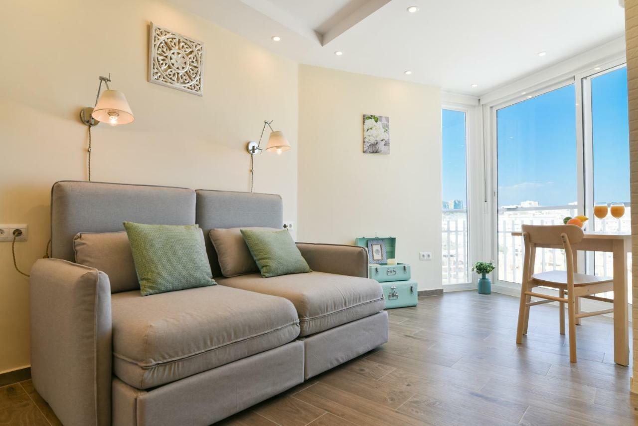 Apartment Seafront Top Floor Studio *