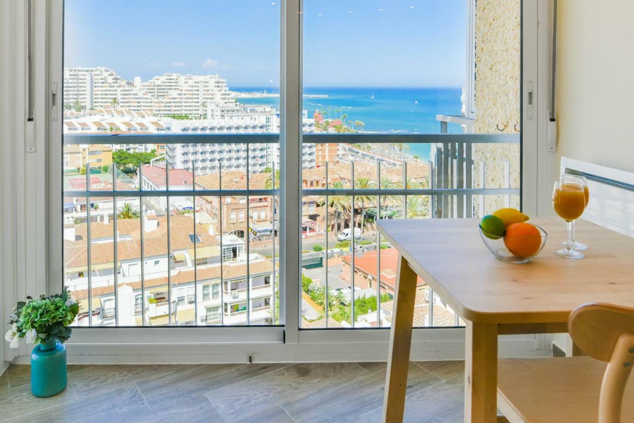 Seafront Top Floor Studio Apartment Benalmádena